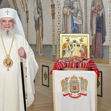 Mesajul Patriarhului Daniel de Sfintele Paști: Iubirea smerită şi milostivă este mai tare decât păcatul şi moartea