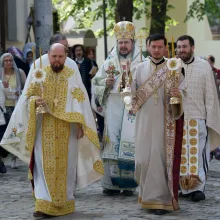 Episcopul Basarabiei de Sud a sfințit noile clopote ale Bisericii Mavrogheni din Capitală
