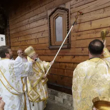 PS Varlaam Ploieșteanul a sfințit biserica Batalionului 300 Sarmis din București