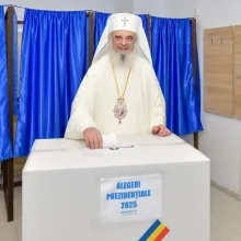 Patriarhul Daniel a votat în al doilea tur al Alegerilor Prezidențiale 2025