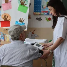 Campania „Sănătate pentru sate” a Voluntarilor Catedralei Naționale: Servicii medicale gratuite pentru alți 100 de prahoveni