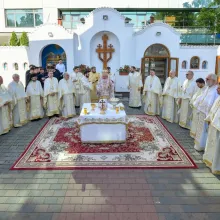 PS Varlaam Ploieșteanul a sfințit biserica parohiei bucureștene Parc Ghencea