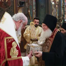 Cinstitul cap al Sf. Ioan Gură de Aur, la București: Nu este doar o ocazie de închinare, spune Patriarhul Daniel