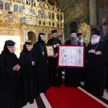 Arhim. Efrem Vatopedinul, în pelerinaj la Mănăstirea Pasărea. Delegația din Grecia a vizitat alte trei mănăstiri