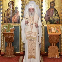 Patriarhul Daniel: Crucea lui Hristos este semnul iubirii care învinge păcatul și moartea