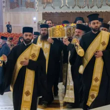 Moaștele Sfântului Dimitrie cel Nou au fost așezate spre închinare în Catedrala Mântuirii Neamului
