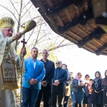 Prietenia cu Dumnezeu nu înșală niciodată: PS Varlaam Ploieșteanul a sfințit bisericuța de la Grădina Snagov