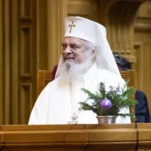 Patriarhul Daniel: A primi un dar de la Sf. Nicolae înseamnă a primi o mărturie a iubirii lui Dumnezeu pentru om