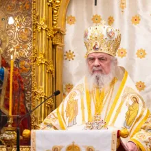 Patriarhul Daniel: Hristos vine în lume ca să o sfințească și să îi învețe pe oameni să mulțumească lui Dumnezeu