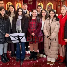 Sărbători pentru toți: Studenți pentru Viață București au adus bucuria Nașterii Domnului în spitale și în centre sociale