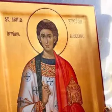 Parohia „Sfântul Ștefan”- Călărași din București a primit un fragment din moaștele ocrotitorului său