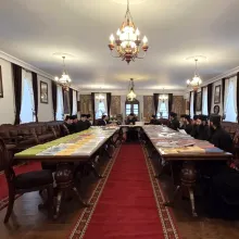 Cărțile dăruite de Patriarhul Daniel au ajuns la Schitul Românesc Prodromu din Athos