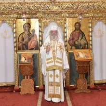 Patriarhul Daniel: Femeile Mironosițe sunt modele de curaj, credință și evlavie în Biserică