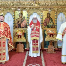 Patriarhul Daniel la hramul Paraclisului istoric: Sfântul Gheorghe ajută oamenii aflați în situații grele