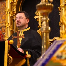 Pr. George Grigoriță despre modelul de pocăință al femeii păcătoase: Eliberarea omului de modul egoist de a trăi