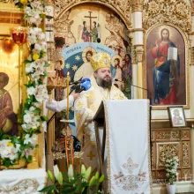 PS Paisie Sinaitul: Să învățăm de la Femeile Mironosiţe curajul de a-L urma pe Hristos și bucuria de a ne întâlni cu El