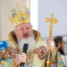 Trebuie să avem în mintea și în inima noastră Cuvântul lui Dumnezeu, a spus PS Varlaam Ploieșteanul la Parohia Mavrogheni