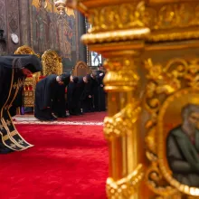 VIDEO: Denia din Sfânta și Marea Miercuri la Catedrala Patriarhală