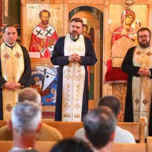 Mii de Acatiste ale Sf. Dimitrie cel Nou sunt distribuite în penitenciarele din Arhiepiscopia Bucureștilor