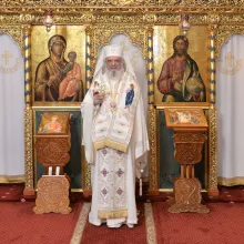 Patriarhul Daniel: Iubirea milostivă a lui Iisus îi eliberează pe oameni de stăpânirea duhurilor rele