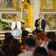 ITO 2026: Andreea Ogăraru, mamă a 6 copii, și dr. Radu Țincu au dialogat cu tinerii despre credință și familie