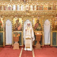 Patriarhul Daniel: Crucea ne unește cu Hristos, Cel ce transformă durerea în bucurie