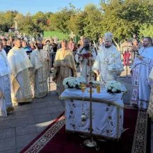 Biserica din Bătești, Prahova, a fost sfințită după lucrări de restaurare: PS Veniamin a îndemnat la iubirea aproapelui