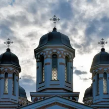 Biserica Zlătari din Capitală se pregătește pentru hramul închinat Sfântului Mucenic Ciprian